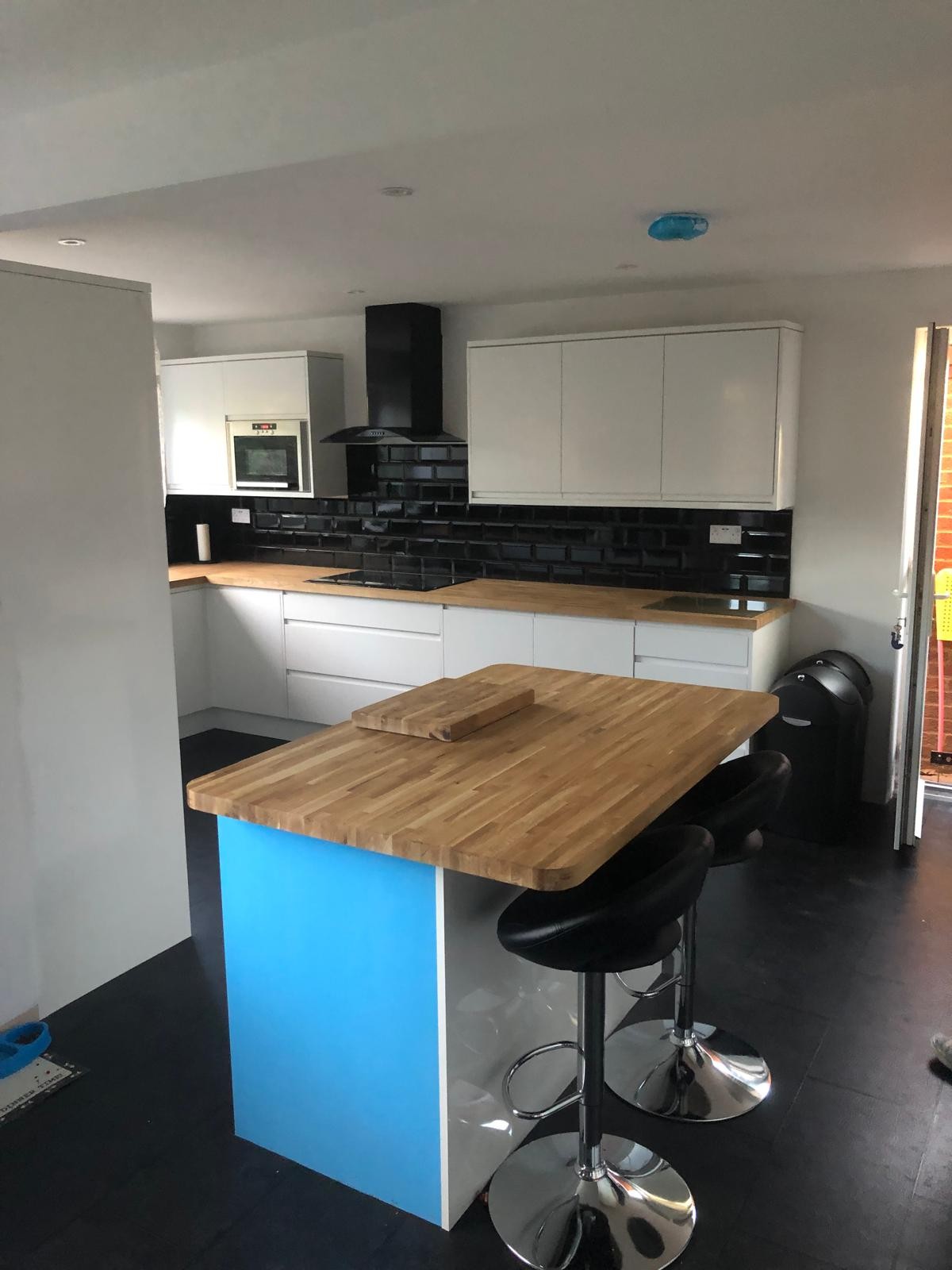 fitted kitchen installation completed by DBD Builders Ltd in Buckinghamshire