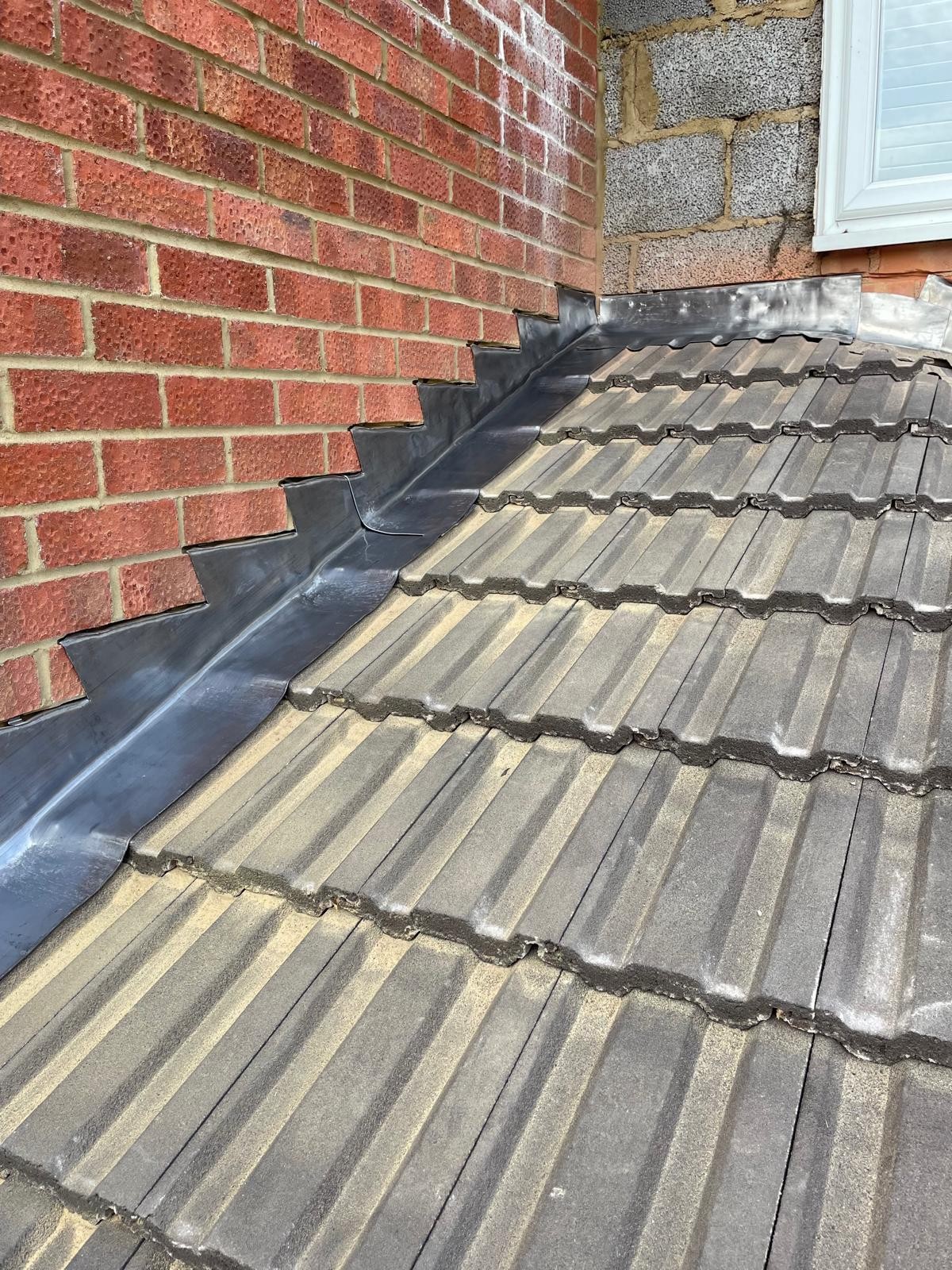 roofing, timber structure and tiling completed by DBD Builders Ltd in Buckinghamshire