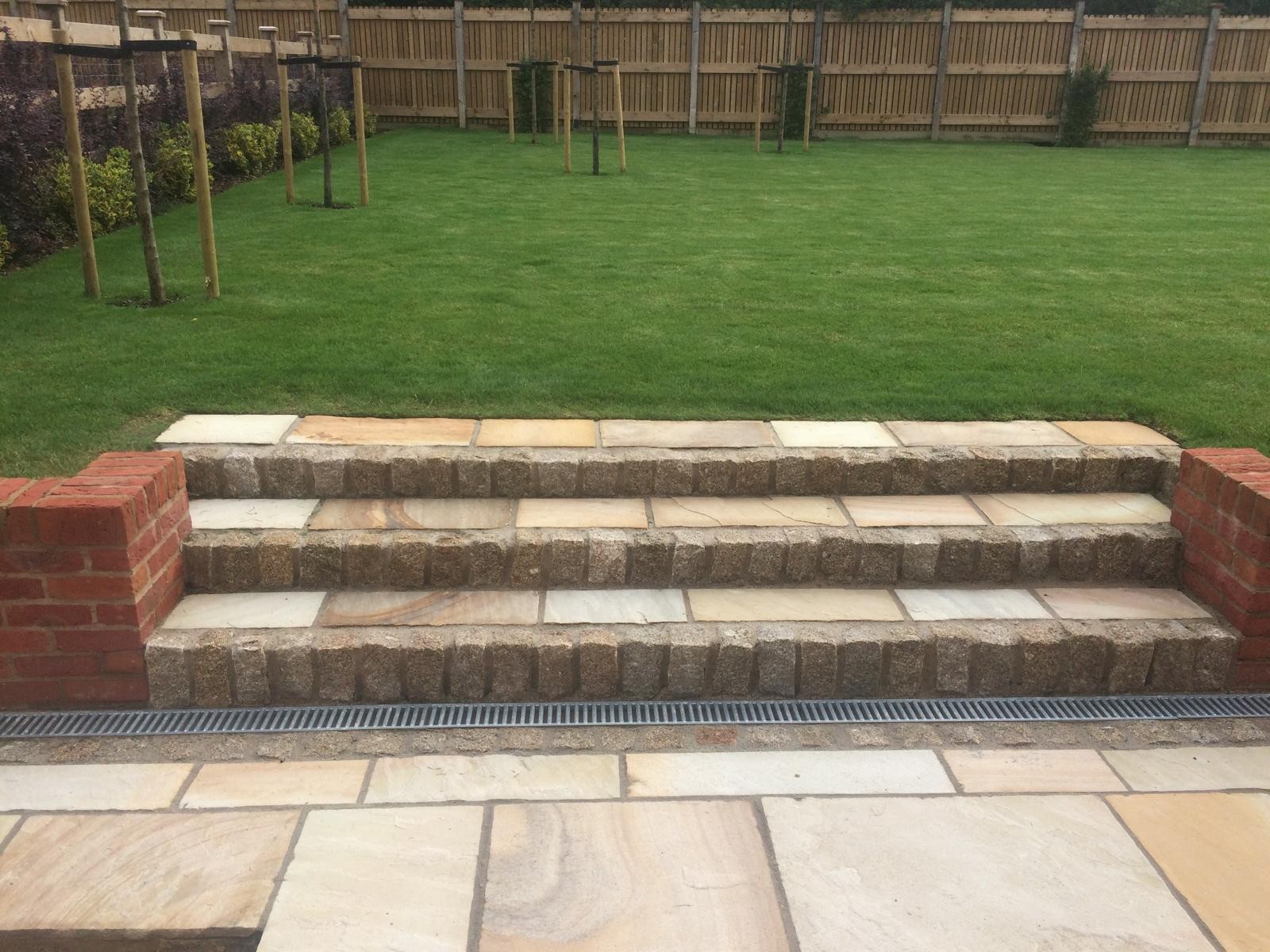 patio, paving and garden landscaping completed by DBD Builders Ltd in Buckinghamshire