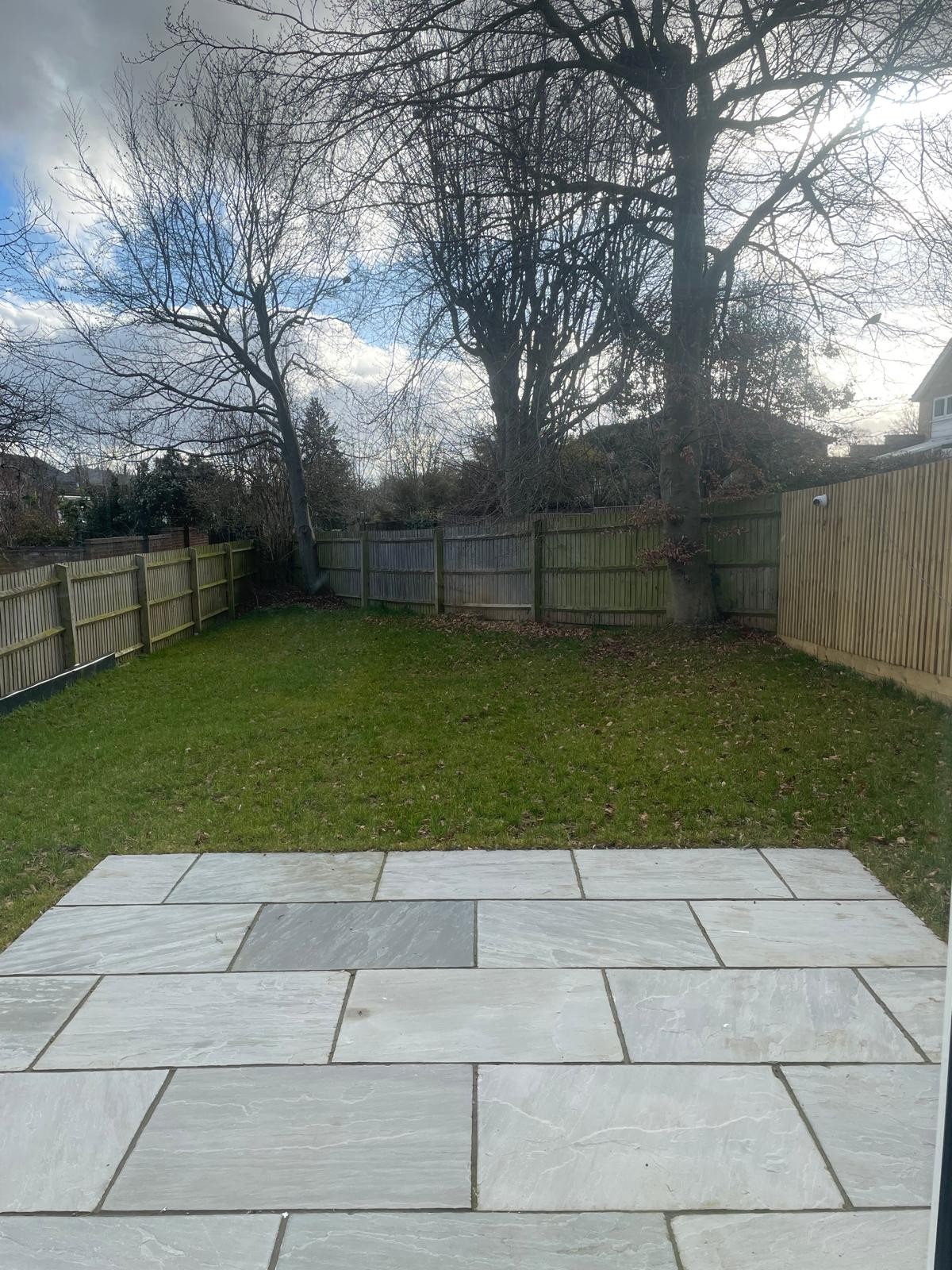 patio, paving and garden landscaping completed by DBD Builders Ltd in Buckinghamshire