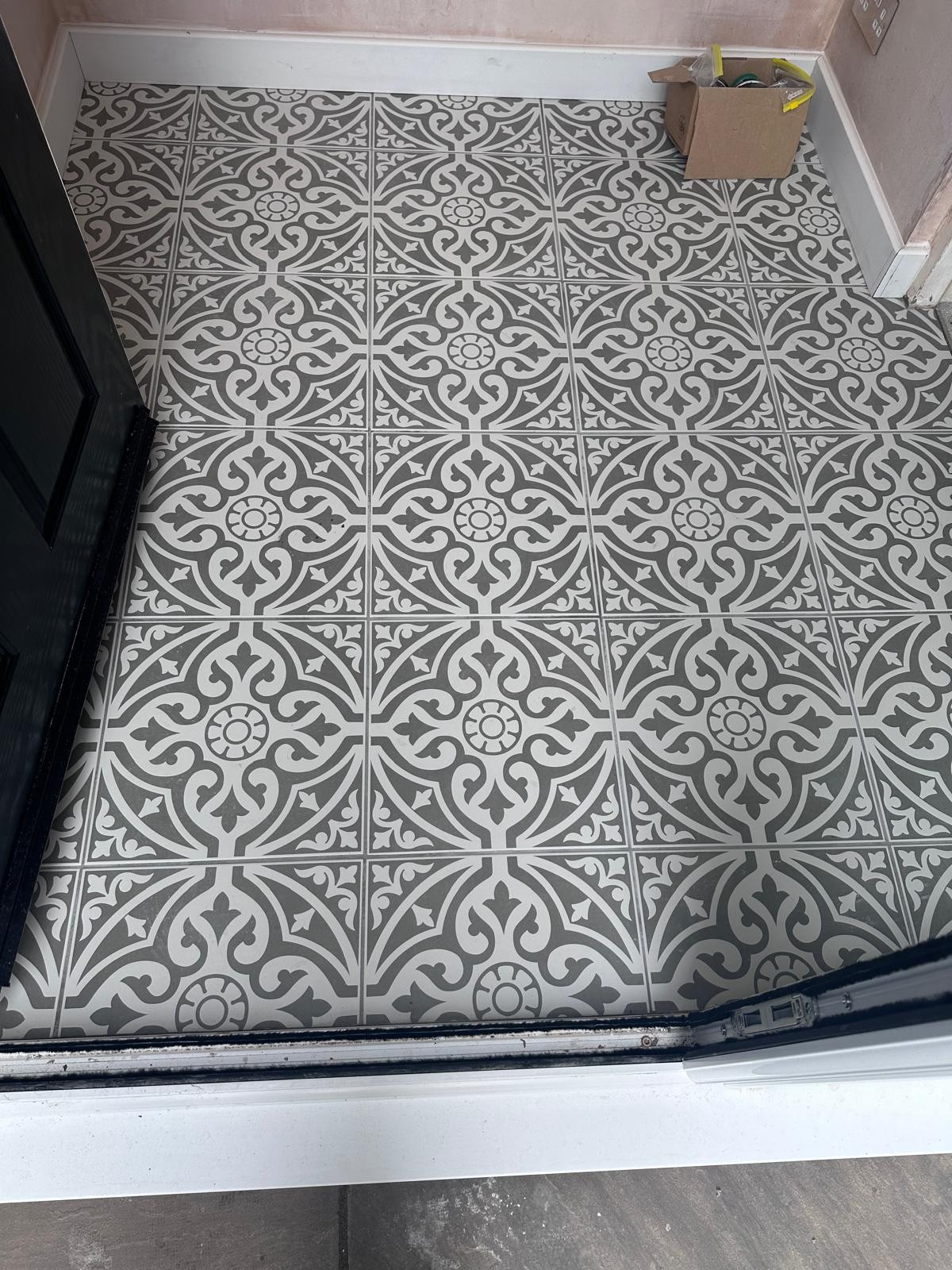 floor tiling completed by DBD Builders Ltd in Buckinghamshire