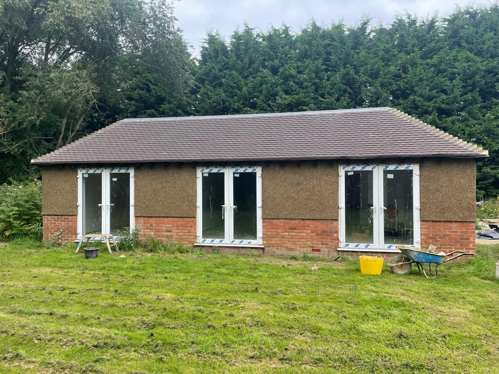 Internal blockwork and scaffolding on a DBD Builders Ltd new build project in Buckinghamshire