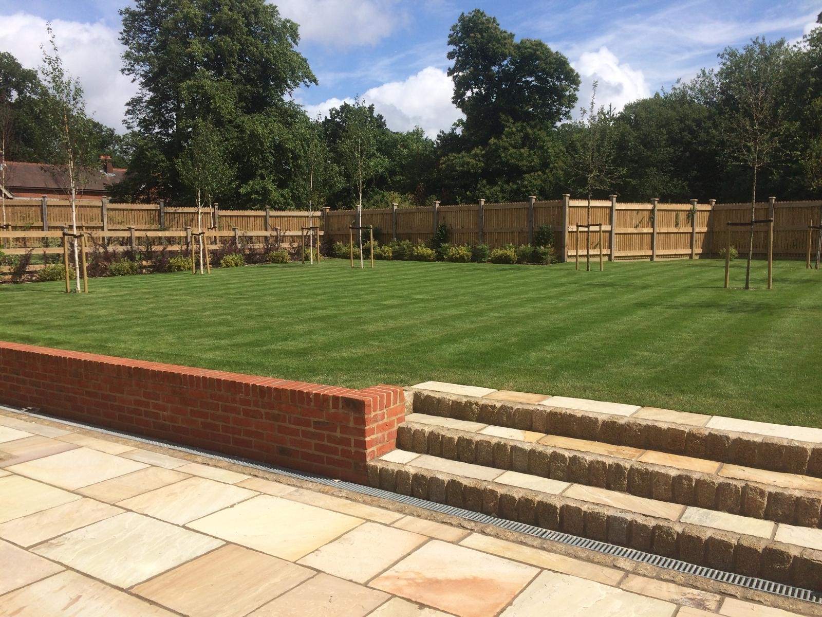 patio, paving and garden landscaping completed by DBD Builders Ltd in Buckinghamshire